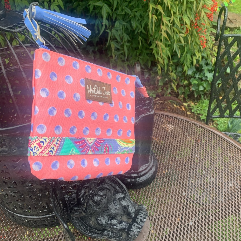 Desain crossbody and Matilda Jane cosmetic bag ,2for the price of one in pink - Picture 10 of 12